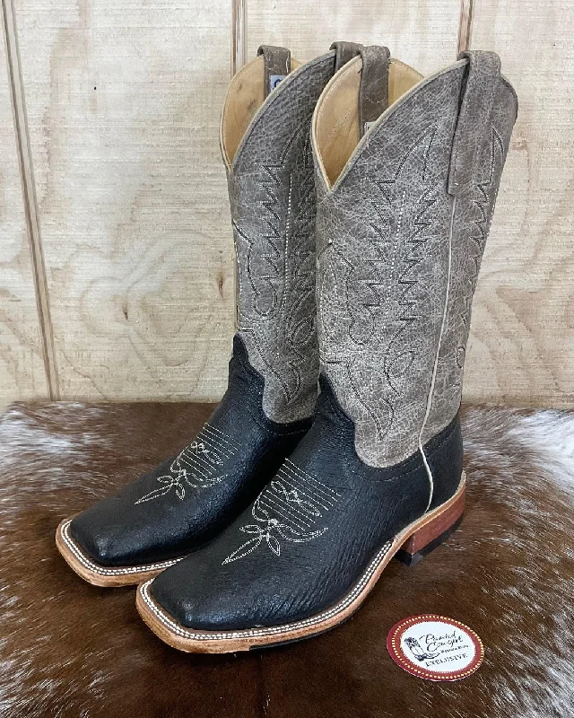 Men's genuine leather cowboy boots with a pointed toeAnderson Bean Men's Black Smooth Ostrich & Outlaw Mushroom Square Toe Cowboy Boots 333571 Men's genuine leather cowboy boots with a pointed toeAnderson Bean Men's Black Smooth Ostrich & Outlaw Mushroom Square Toe Cowboy Boots 333571