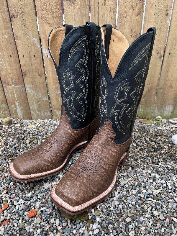Men's cowboy boots with a pull - on strapTony Lama Men's Galan Taupe Print Wide Square Toe Western Boots 7896 Men's cowboy boots with a pull - on strapTony Lama Men's Galan Taupe Print Wide Square Toe Western Boots 7896