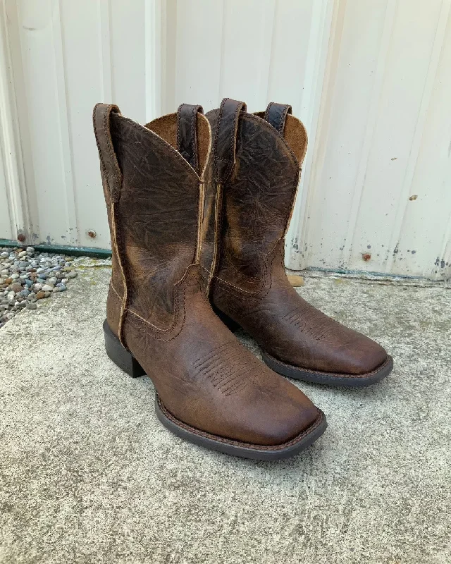 Men's cowboy boots with a distressed leather finishAriat Men's Sport Rambler Brown Square Toe Cowboy Boot 10042586
