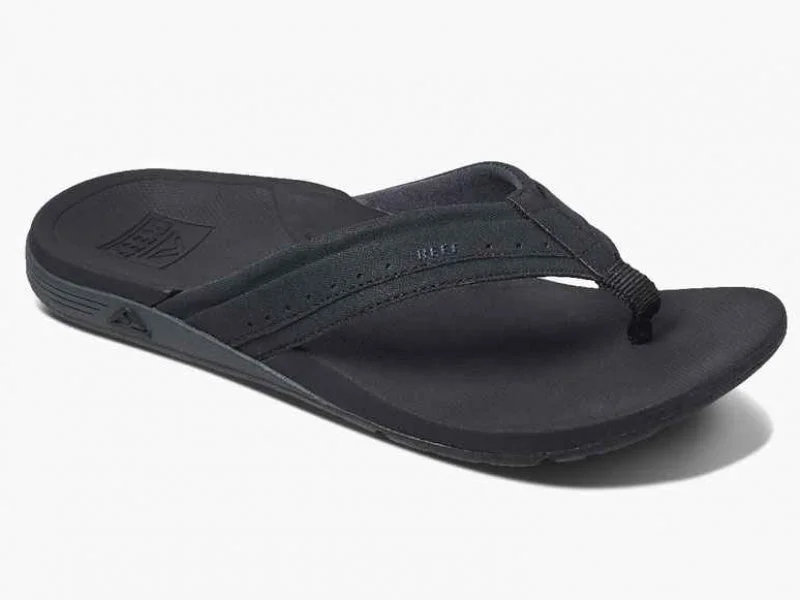 Men's sandals in a neutral color like black or brownMen's sandals in a neutral color like black or brownReef Ortho Spring - Men's Sandal Men's sandals in a neutral color like black or brownMen's sandals in a neutral color like black or brownReef Ortho Spring - Men's Sandal