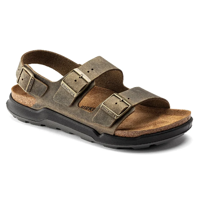 Men's sandals with a contrast stitching detailMen's sandals with a contrast stitching detailBirkenstock Milano Rugged Men's sandals with a contrast stitching detailMen's sandals with a contrast stitching detailBirkenstock Milano Rugged