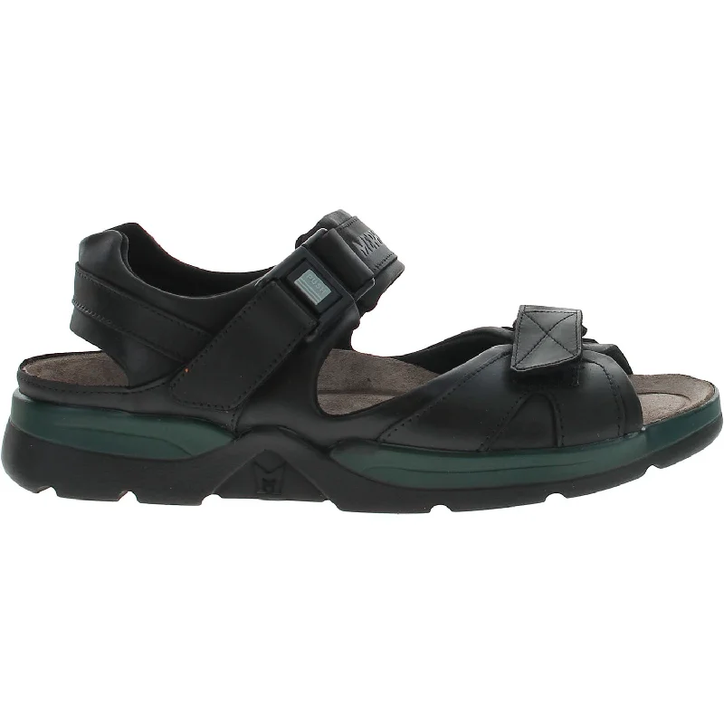 Men's sandals with a flexible sole for easy movementMen's sandals with a flexible sole for easy movementShark Men's sandals with a flexible sole for easy movementMen's sandals with a flexible sole for easy movementShark