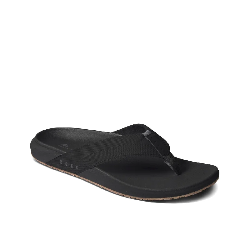Men's sandals with a rubber sole for tractionMen's sandals with a rubber sole for tractionMens Raglan - Black / Gum Men's sandals with a rubber sole for tractionMen's sandals with a rubber sole for tractionMens Raglan - Black / Gum