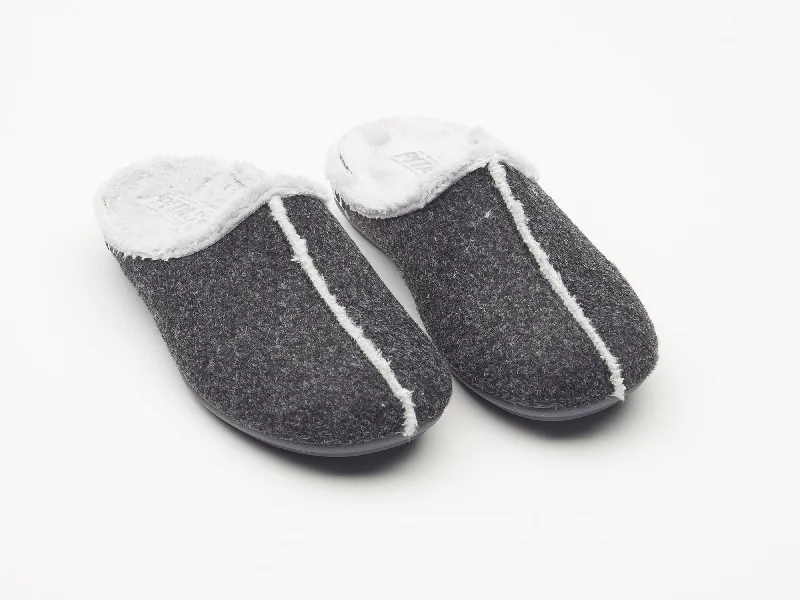Men's leather loafers with a penny slotWomen's grey felt and faux fur mule slippers