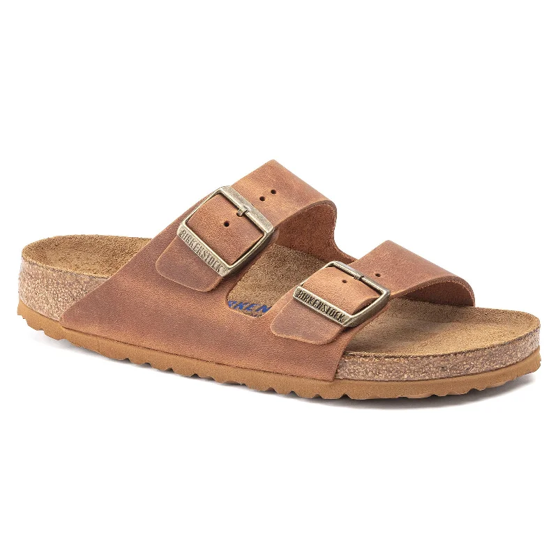 Men's sandals with a flexible sole for easy movementMen's sandals with a flexible sole for easy movementBirkenstock Arizona Soft Footbed - Oiled Leather Men's sandals with a flexible sole for easy movementMen's sandals with a flexible sole for easy movementBirkenstock Arizona Soft Footbed - Oiled Leather