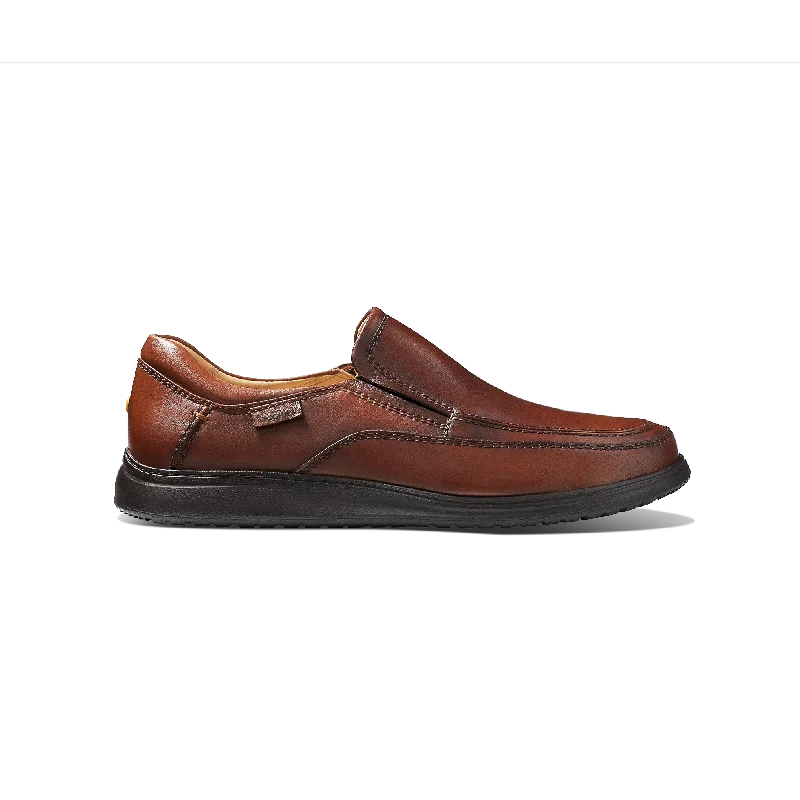 Suede men's loafers for a soft and luxurious feelMen's Featherlight Olema Loafer