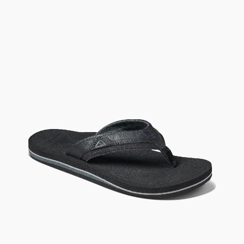 Men's sandals with a stretchy strap for a better fitMen's sandals with a stretchy strap for a better fitReef Cushion Dawn Men's Sandals - Black Men's sandals with a stretchy strap for a better fitMen's sandals with a stretchy strap for a better fitReef Cushion Dawn Men's Sandals - Black