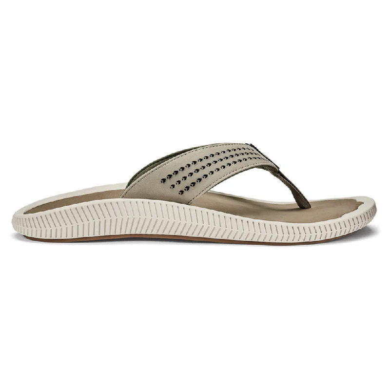 Men's leather sandals with an adjustable strapMen's leather sandals with an adjustable strapOluKai Ulele Flip Flop Clay/Mustang (Men's)