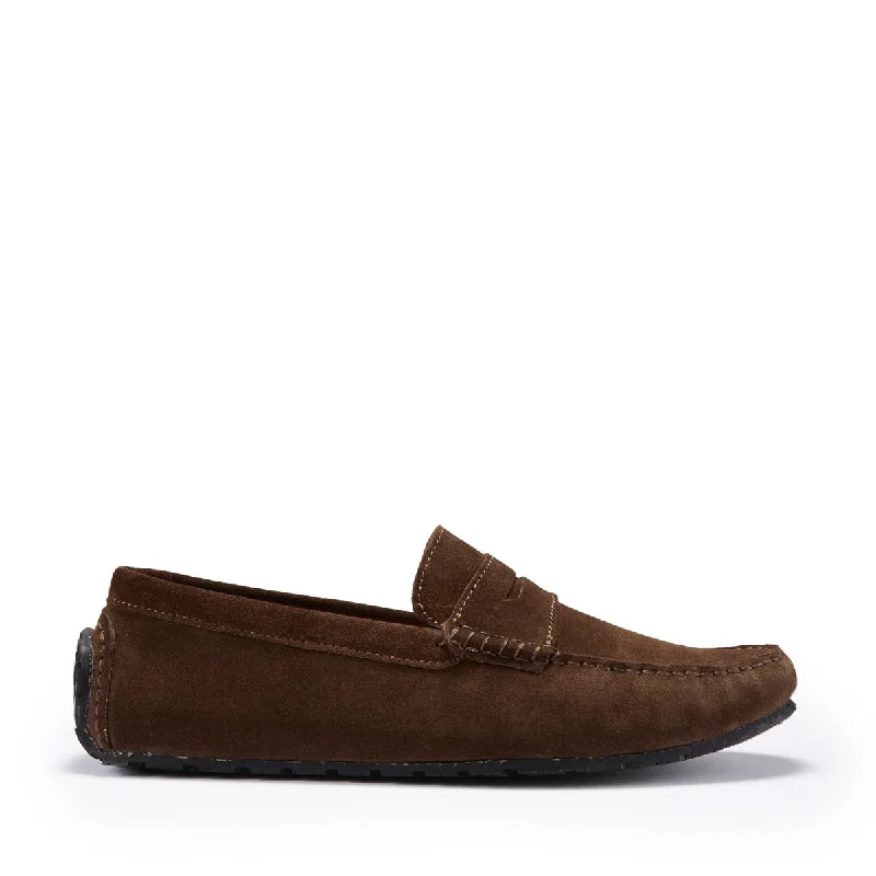 Men's loafers with a moc - toe designTyre Sole Penny Driving Loafers, brown suede