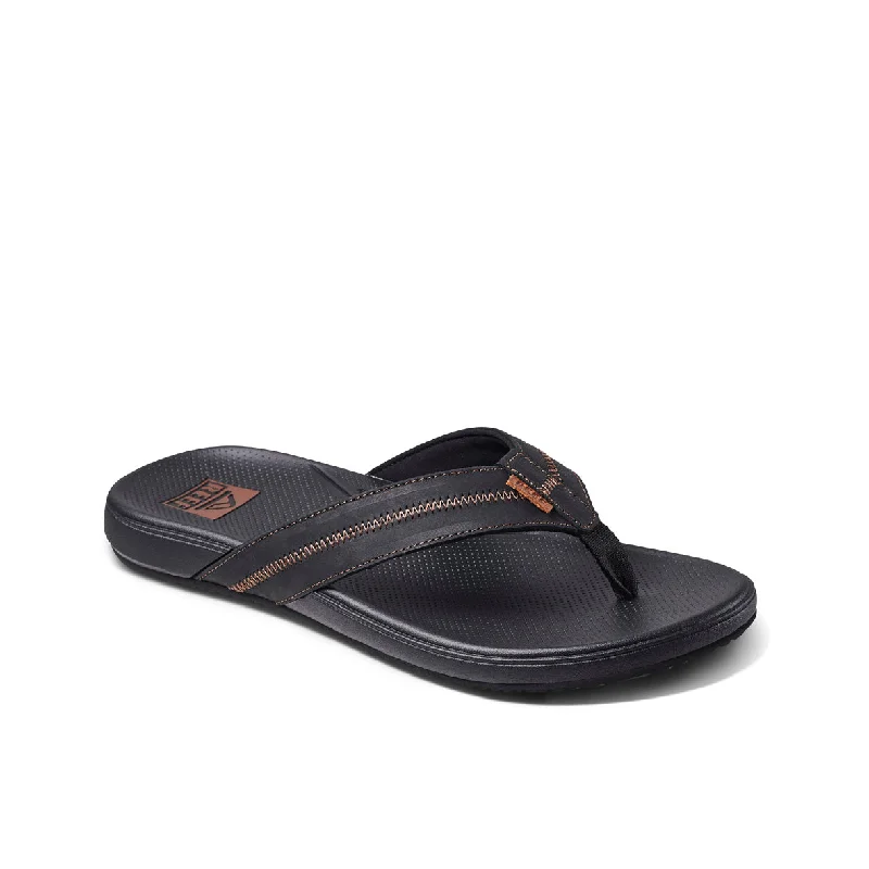 Men's sandals with a contrast stitching detailMen's sandals with a contrast stitching detailMens Cushion Phantom 2.0 Le - Black/Coffee Men's sandals with a contrast stitching detailMen's sandals with a contrast stitching detailMens Cushion Phantom 2.0 Le - Black/Coffee