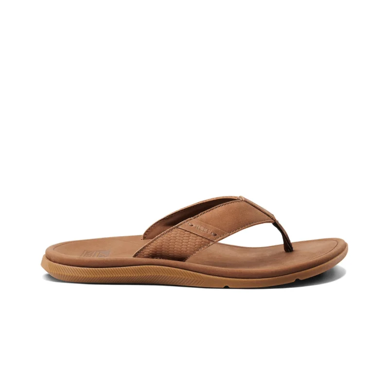 Men's sandals with a durable outer soleMen's sandals with a durable outer soleReef Men's Leather Santa Ana - Brown