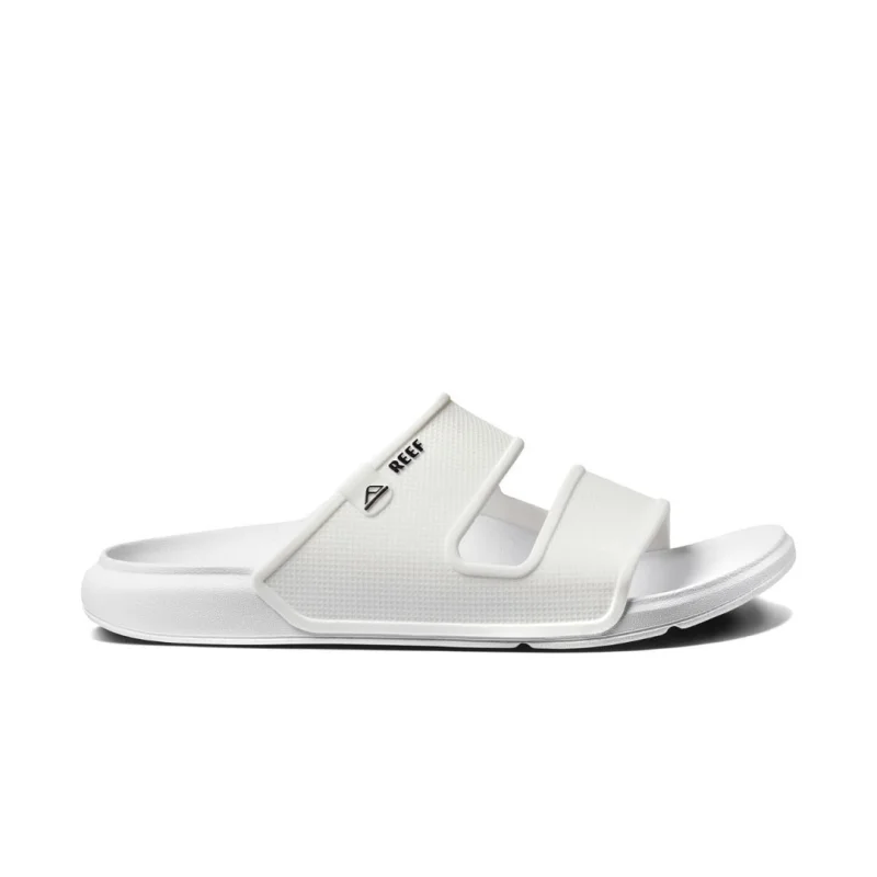 Men's sandals with a flexible sole for easy movementMen's sandals with a flexible sole for easy movementReef Men's Oasis Double Up - Blanc De Blanc