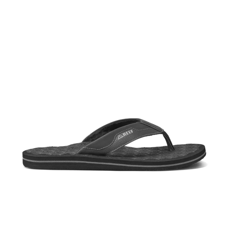 Men's sandals with a pointed toe for a stylish lookMen's sandals with a pointed toe for a stylish lookReef Men's The Ripper - Dark Grey