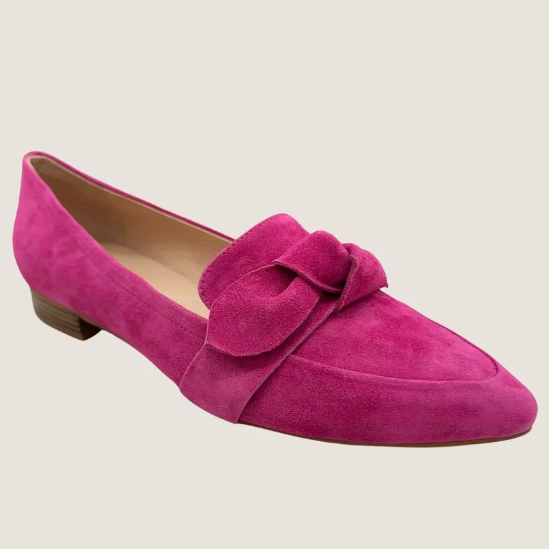 Men's loafers with a perforated leather upper for ventilationDiana Ferrari Deez Loafer