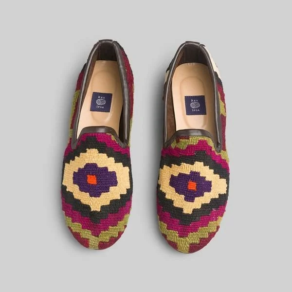 Men's loafers with a smooth leather finishMen's Kilim Loafer Size 12