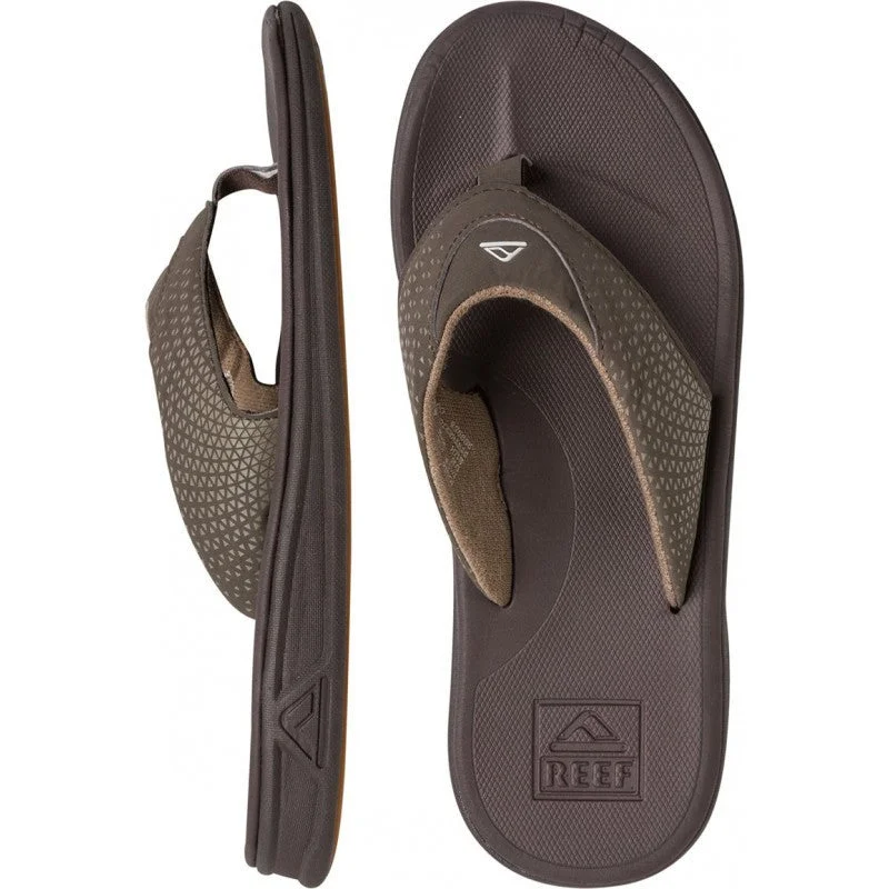 Men's sandals with a flexible sole for easy movementMen's sandals with a flexible sole for easy movementReef Rover Brown Men's Swellular Sandals 2295-BRO Men's sandals with a flexible sole for easy movementMen's sandals with a flexible sole for easy movementReef Rover Brown Men's Swellular Sandals 2295-BRO