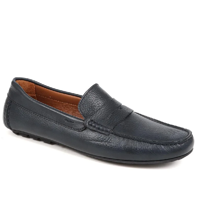 Men's loafers with a tassel front for a classic lookPollard Casual Moccasin - POLLARD / 324 024