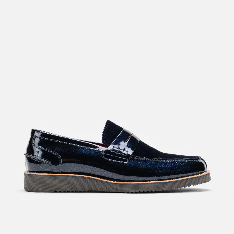 Men's loafers with a stretchy side panel for a better fitAbe Navy Patent Leather Penny Loafers Men's loafers with a stretchy side panel for a better fitAbe Navy Patent Leather Penny Loafers