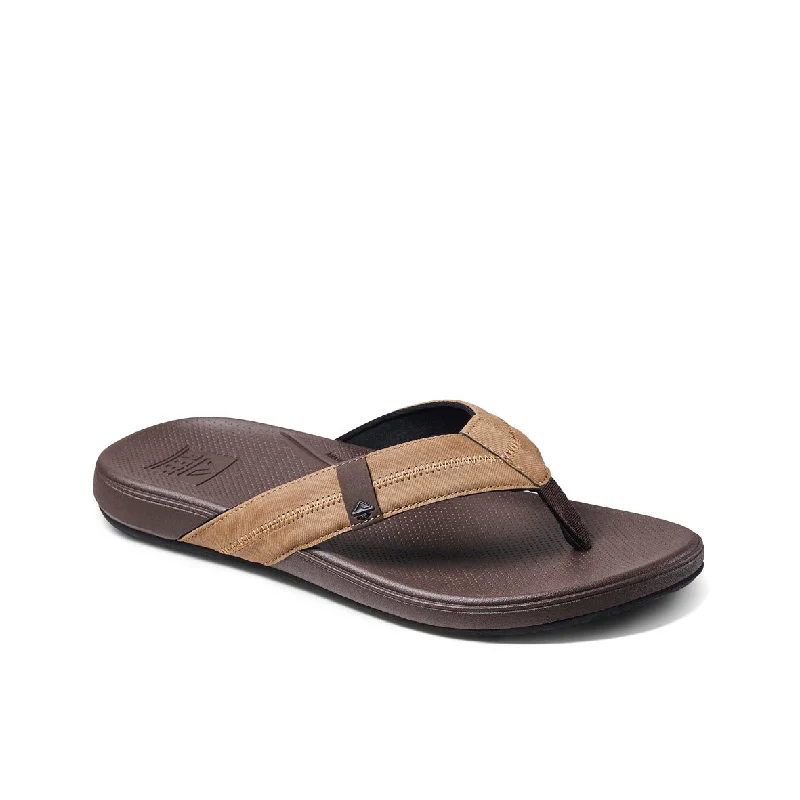 Men's sandals with a contrast stitching detailMen's sandals with a contrast stitching detailMens Cushion Phantom 2.0 - Brown/Tan Men's sandals with a contrast stitching detailMen's sandals with a contrast stitching detailMens Cushion Phantom 2.0 - Brown/Tan