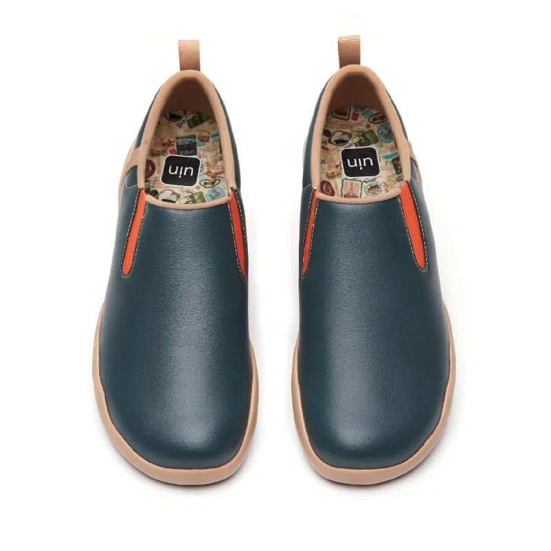 Men's loafers with a perforated leather upper for ventilationTeal Cuenca Men