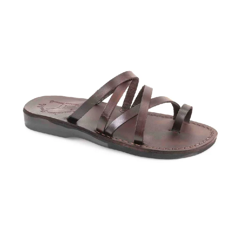 Men's sandals with a pointed toe for a stylish lookAriel - Leather Cross Strap Sandal | Brown Men's sandals with a pointed toe for a stylish lookAriel - Leather Cross Strap Sandal | Brown