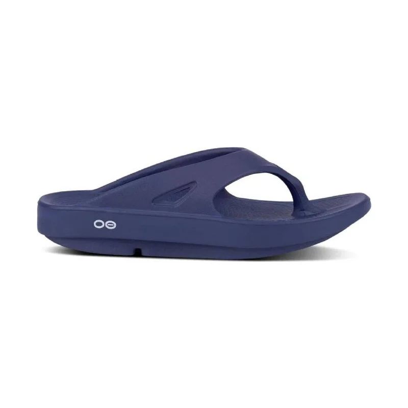 Men's sandals with a durable outer soleMen's sandals with a durable outer soleOOfos OOriginal Flip Flop - Navy Men's sandals with a durable outer soleMen's sandals with a durable outer soleOOfos OOriginal Flip Flop - Navy