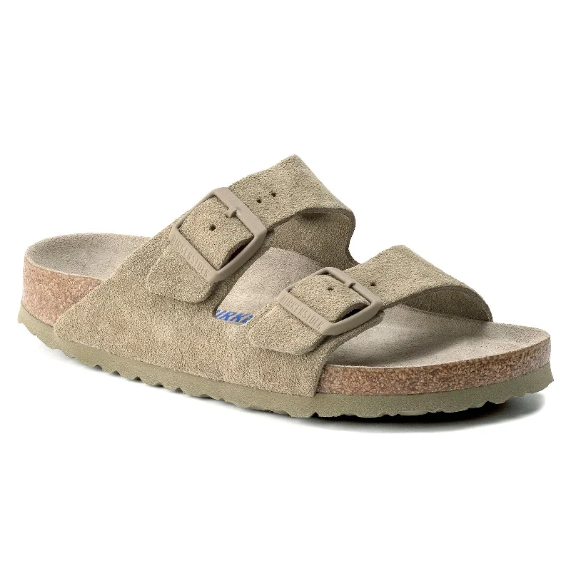 Men's sandals with a stretchy strap for a better fitMen's sandals with a stretchy strap for a better fitBirkenstock Arizona Soft Footbed - Suede Men's sandals with a stretchy strap for a better fitMen's sandals with a stretchy strap for a better fitBirkenstock Arizona Soft Footbed - Suede