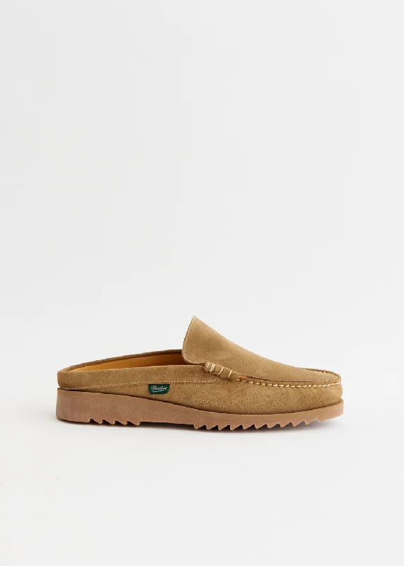 Men's loafers with a low - heeled design Men's loafers with a low - heeled design x Paraboot Club Mules Men's loafers with a low - heeled design Men's loafers with a low - heeled design x Paraboot Club Mules