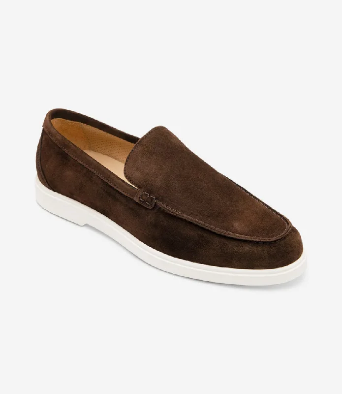 Men's loafers with a low - heeled design Men's loafers with a low - heeled design LOAKE Tuscany - Suede Loafers - Chocolate Men's loafers with a low - heeled design Men's loafers with a low - heeled design LOAKE Tuscany - Suede Loafers - Chocolate
