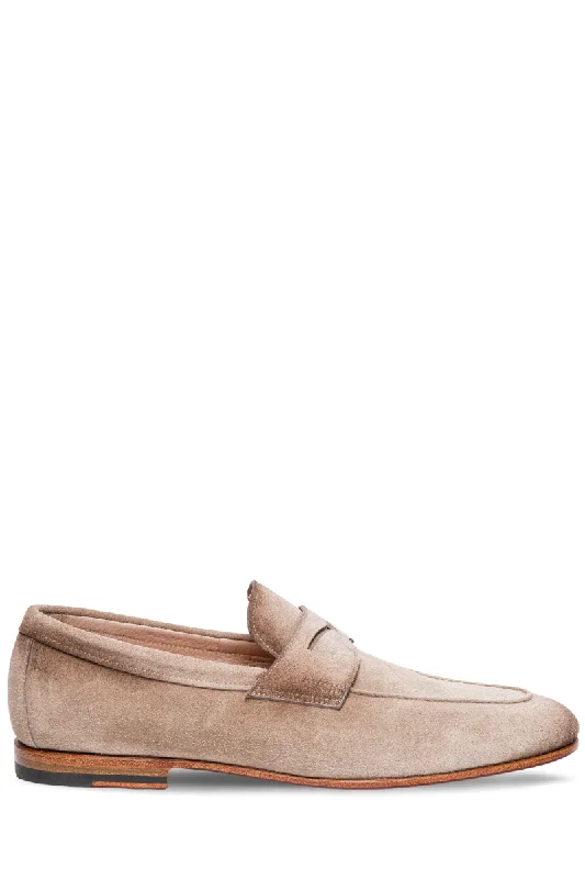 Men's loafers with a perforated leather upper for ventilation Men's loafers with a perforated leather upper for ventilation Carlos Loafer Men's loafers with a perforated leather upper for ventilation Men's loafers with a perforated leather upper for ventilation Carlos Loafer