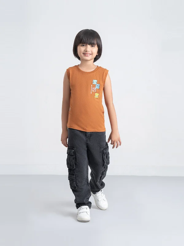 Men's sandals with a flexible sole for easy movement Men's sandals with a flexible sole for easy movement "BURIM" Regular Fit Graphic Tank Top Men's sandals with a flexible sole for easy movement Men's sandals with a flexible sole for easy movement "BURIM" Regular Fit Graphic Tank Top