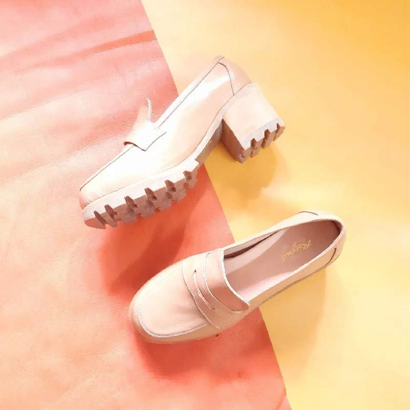 Men's loafers with a pointed toe for a stylish appearance Men's loafers with a pointed toe for a stylish appearance Loafer Block Heels Men's loafers with a pointed toe for a stylish appearance Men's loafers with a pointed toe for a stylish appearance Loafer Block Heels