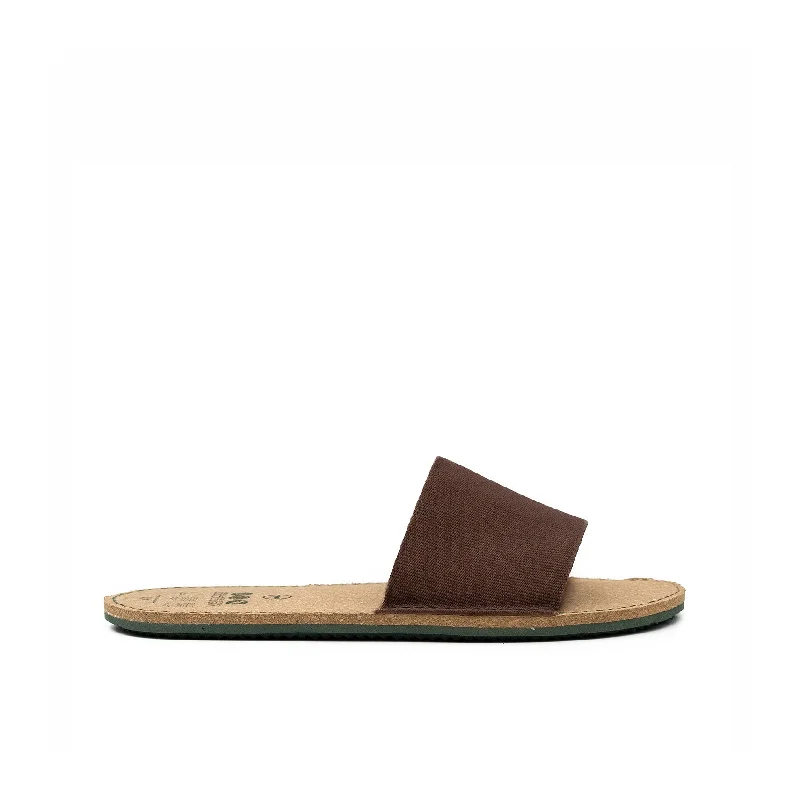 Men's sandals in a neutral color like black or brown Men's sandals in a neutral color like black or brown Vegan sandal brown GAN006 Men's sandals in a neutral color like black or brown Men's sandals in a neutral color like black or brown Vegan sandal brown GAN006