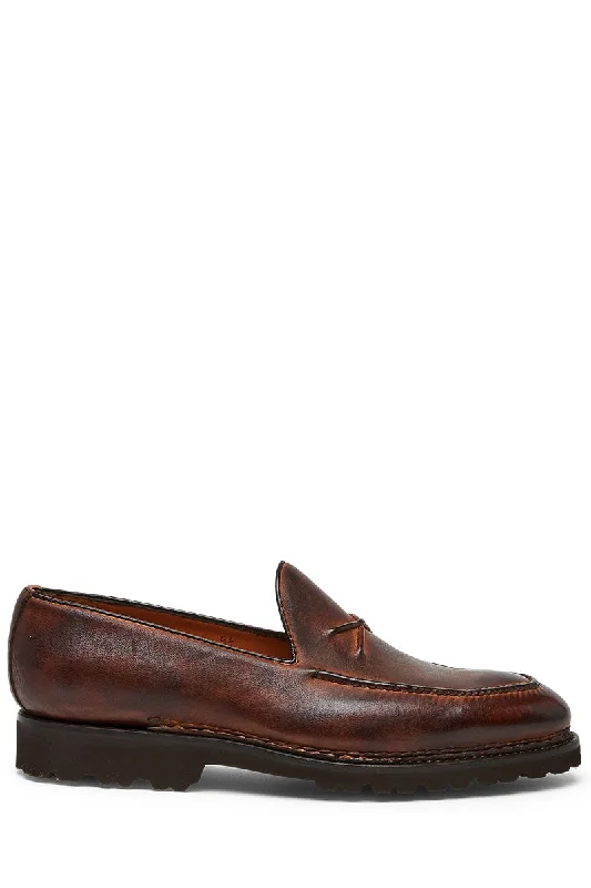 Men's loafers with a perforated leather upper for ventilation Men's loafers with a perforated leather upper for ventilation De Bustis Loafers Men's loafers with a perforated leather upper for ventilation Men's loafers with a perforated leather upper for ventilation De Bustis Loafers