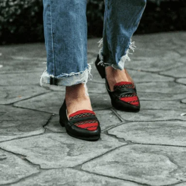 Black/Red