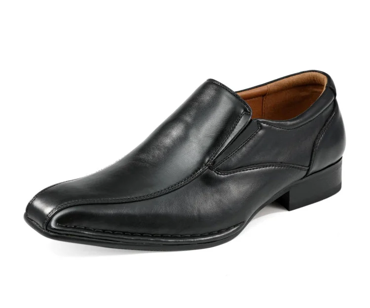 Men's loafers with a perforated leather upper for ventilation Men's loafers with a perforated leather upper for ventilation Victor Black Men's loafers with a perforated leather upper for ventilation Men's loafers with a perforated leather upper for ventilation Victor Black