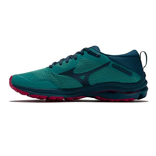 Men's sandals with a perforated leather upper for ventilation Men's sandals with a perforated leather upper for ventilation Mizuno Women's Wave Rider Tt