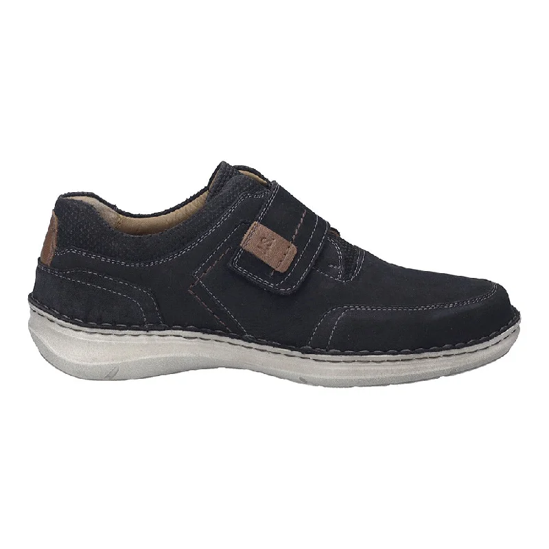 Men's sandals in a neutral color like black or brown Men's sandals in a neutral color like black or brown Josef Seibel 44983 518 505 New Anvers 83 Dunkelblau Men's sandals in a neutral color like black or brown Men's sandals in a neutral color like black or brown Josef Seibel 44983 518 505 New Anvers 83 Dunkelblau