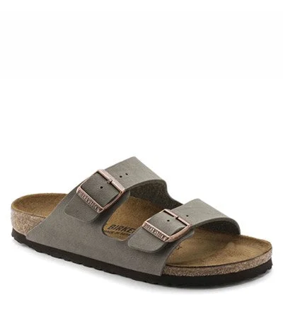 Men's sandals with a perforated leather upper for ventilation Men's sandals with a perforated leather upper for ventilation BIRKENSTOCK ARIZONA BFBC STONE Men's sandals with a perforated leather upper for ventilation Men's sandals with a perforated leather upper for ventilation BIRKENSTOCK ARIZONA BFBC STONE