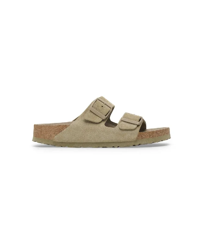 Men's sandals with a stretchy strap for a better fitMen's sandals with a stretchy strap for a better fitBIRKENSTOCK ARIZONA SUEDE LEATHER IN FADED KHAKI Men's sandals with a stretchy strap for a better fitMen's sandals with a stretchy strap for a better fitBIRKENSTOCK ARIZONA SUEDE LEATHER IN FADED KHAKI