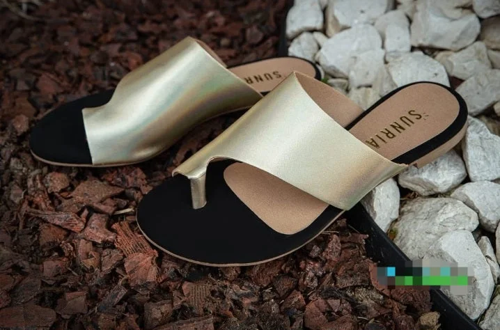 Men's sandals with a flexible sole for easy movementMen's sandals with a flexible sole for easy movementAvenue-6 Men's sandals with a flexible sole for easy movementMen's sandals with a flexible sole for easy movementAvenue-6