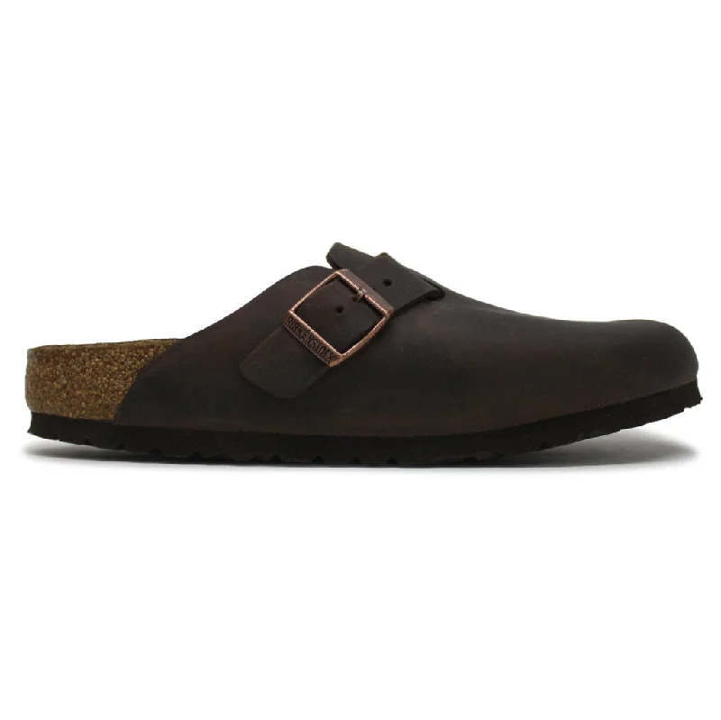 Men's sandals with a contrast stitching detailMen's sandals with a contrast stitching detailBoston Bs Waxy Leather Unisex Slip On Sandals Men's sandals with a contrast stitching detailMen's sandals with a contrast stitching detailBoston Bs Waxy Leather Unisex Slip On Sandals