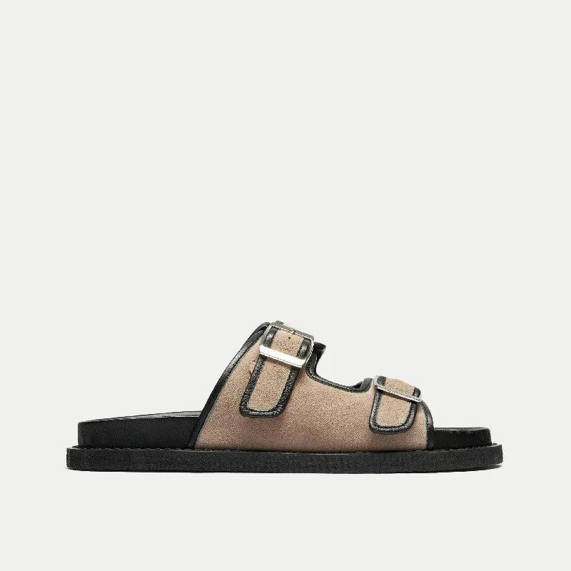 Men's sandals with a contrast stitching detailMen's sandals with a contrast stitching detailCoast Double Strap Sandal Men's sandals with a contrast stitching detailMen's sandals with a contrast stitching detailCoast Double Strap Sandal