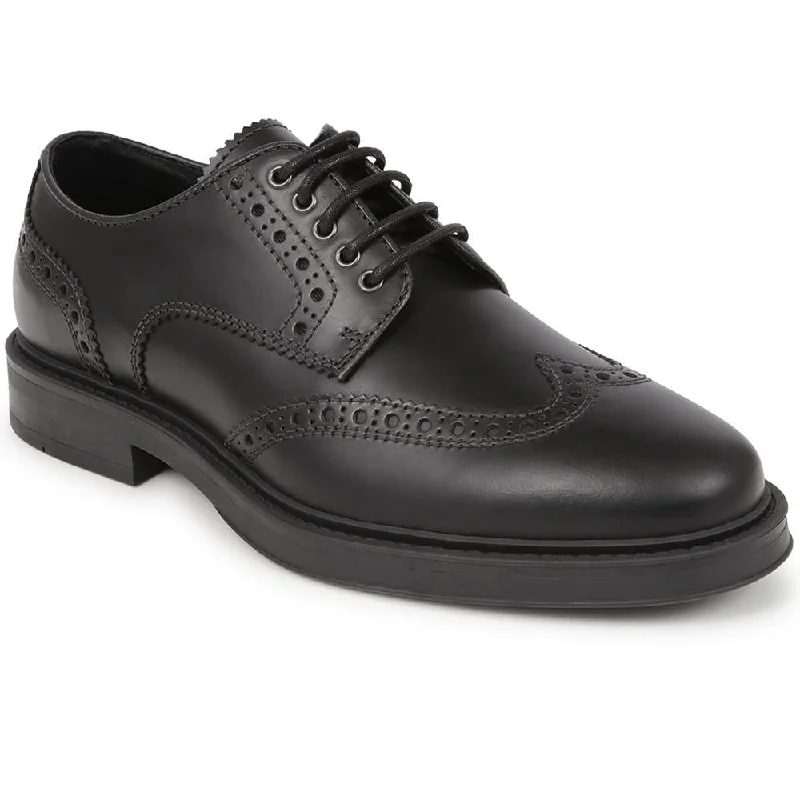 Men's sandals in a neutral color like black or brownMen's sandals in a neutral color like black or brownKilmarnock Leather Lace-Up Shoes - KILMARNOCK / 325 899 Men's sandals in a neutral color like black or brownMen's sandals in a neutral color like black or brownKilmarnock Leather Lace-Up Shoes - KILMARNOCK / 325 899
