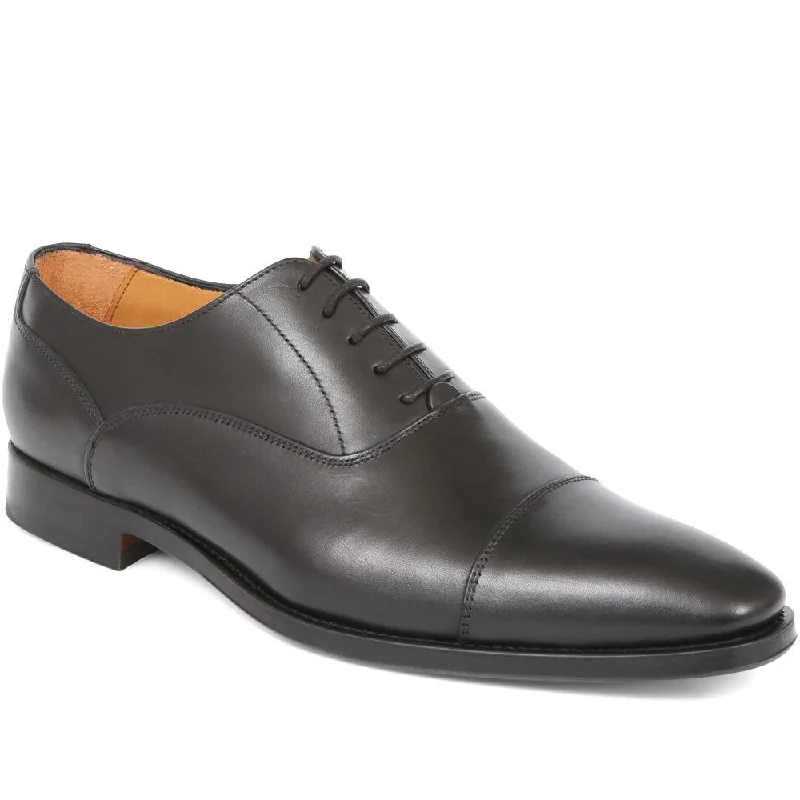 Men's sandals with a rubber sole for tractionMen's sandals with a rubber sole for tractionCologne Leather Oxford Shoes - COLOGNE / 323 781 Men's sandals with a rubber sole for tractionMen's sandals with a rubber sole for tractionCologne Leather Oxford Shoes - COLOGNE / 323 781