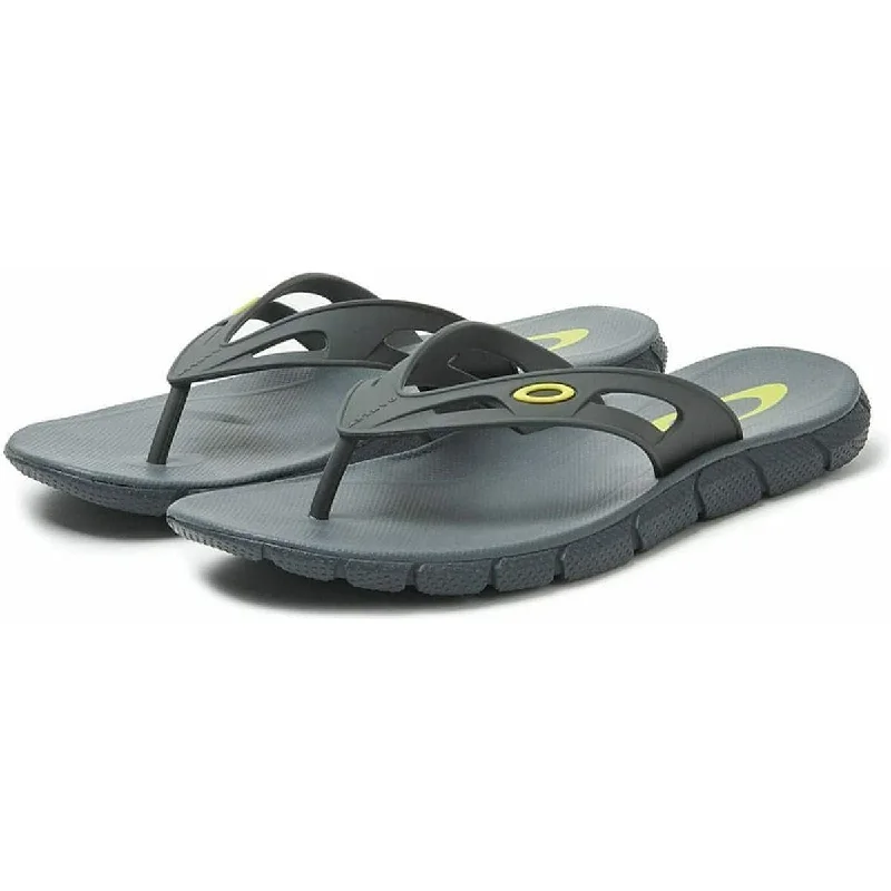Men's sandals in a neutral color like black or brownMen's sandals in a neutral color like black or brownOakley Operative 2.0 Mens Flip Flops - Black Men's sandals in a neutral color like black or brownMen's sandals in a neutral color like black or brownOakley Operative 2.0 Mens Flip Flops - Black