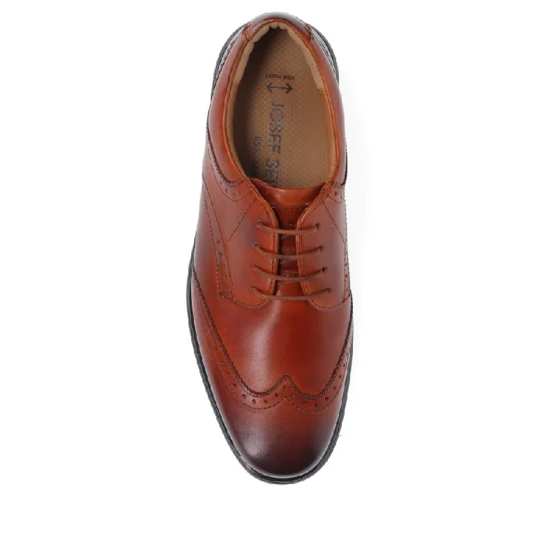 Men's sandals with a padded heelMen's sandals with a padded heelSmart Leather Brogues - JOSEF40508 / 326 427 Men's sandals with a padded heelMen's sandals with a padded heelSmart Leather Brogues - JOSEF40508 / 326 427