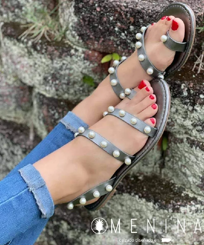 Men's sandals with a buckle closureMen's sandals with a buckle closureSofie