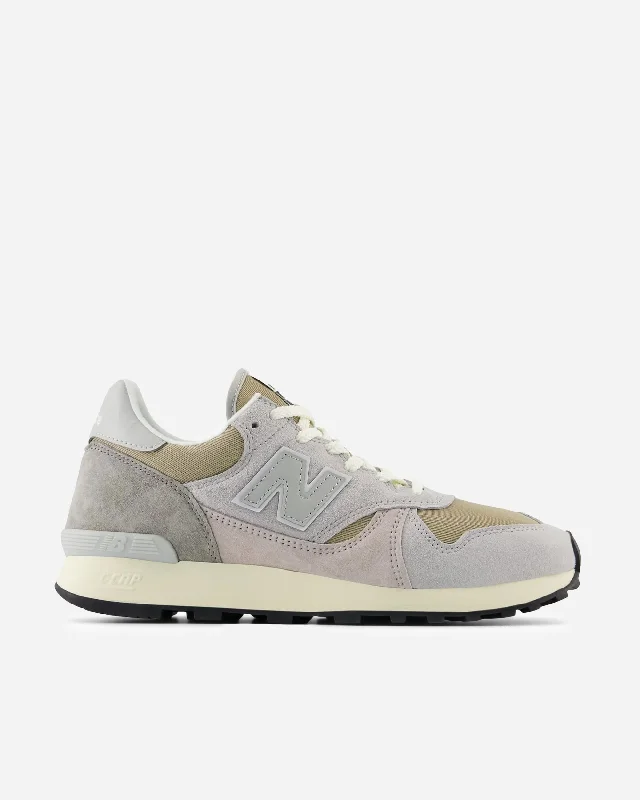 Men's sneaker collections based on popular culture475VTI