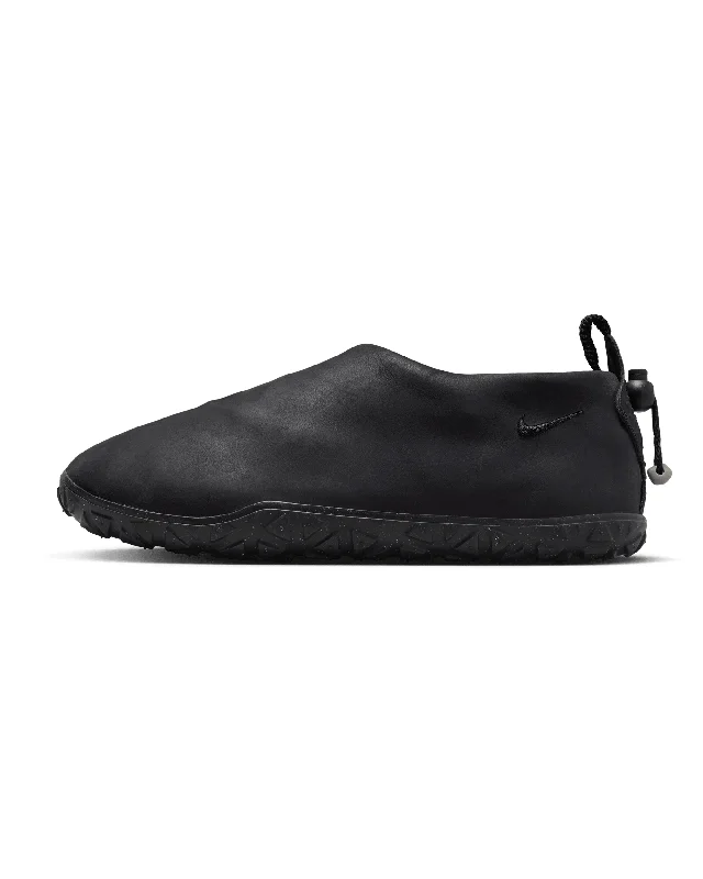 Men's camo - print sneakers for an edgy styleAcg Moc Prm - Black / Black